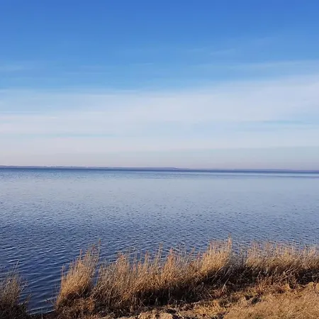 Grosses In Traumhafter Lage Mit Seeblick - Erholung Garantiert Hébergement de vacances Ummanz