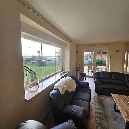 Grosses In Traumhafter Lage Mit Seeblick - Erholung Garantiert * Ummanz